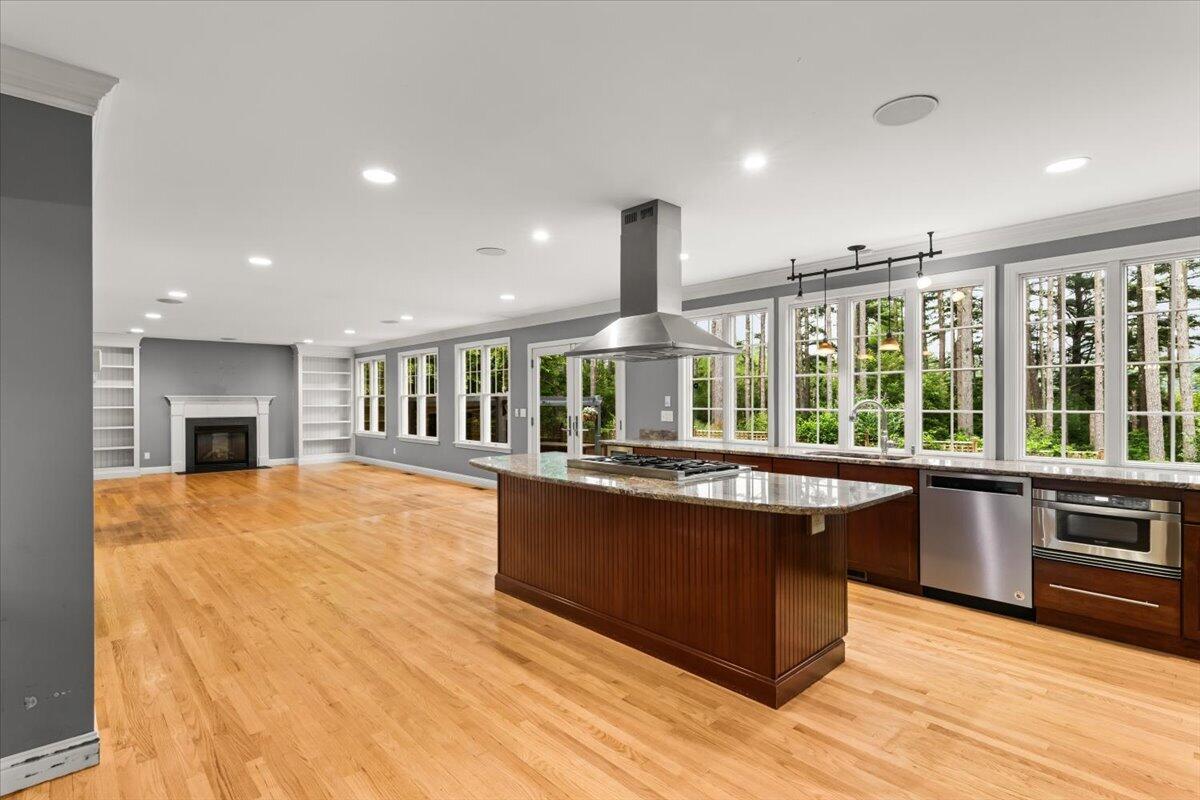 22 Red Pine Lane Wareham MA 02571