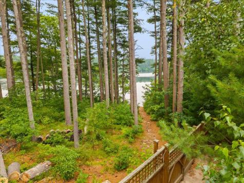22 Red Pine Lane Wareham MA 02571