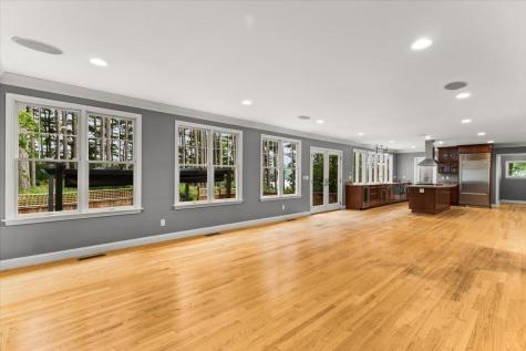 22 Red Pine Lane Wareham MA 02571