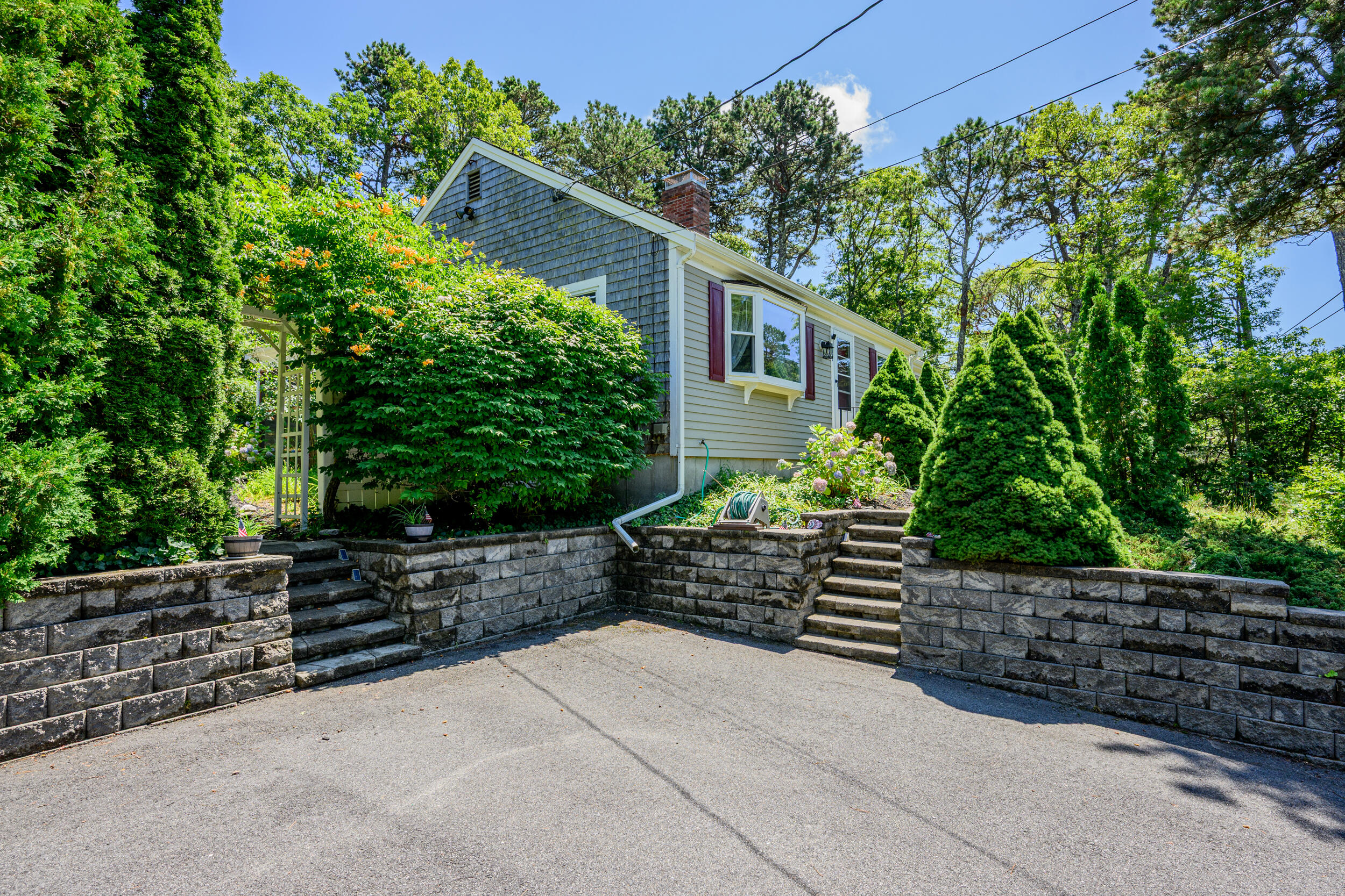 937 Harwich Road Brewster MA 02631