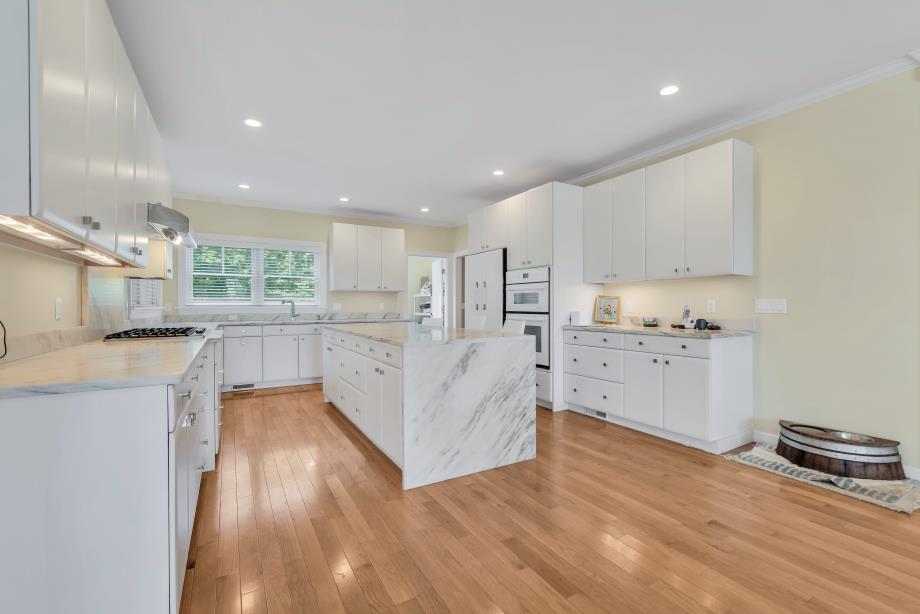 53 Triton Way Mashpee MA 02649