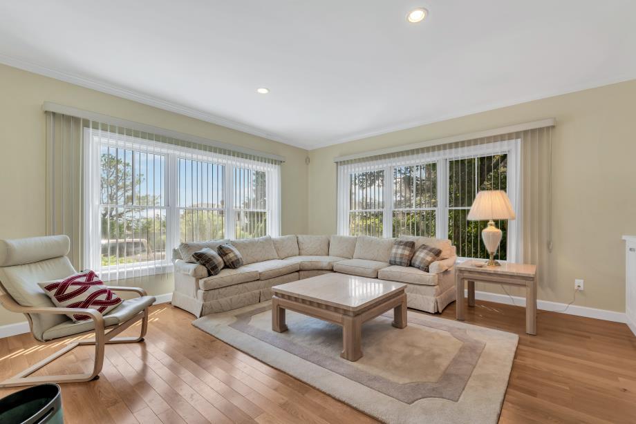53 Triton Way Mashpee MA 02649