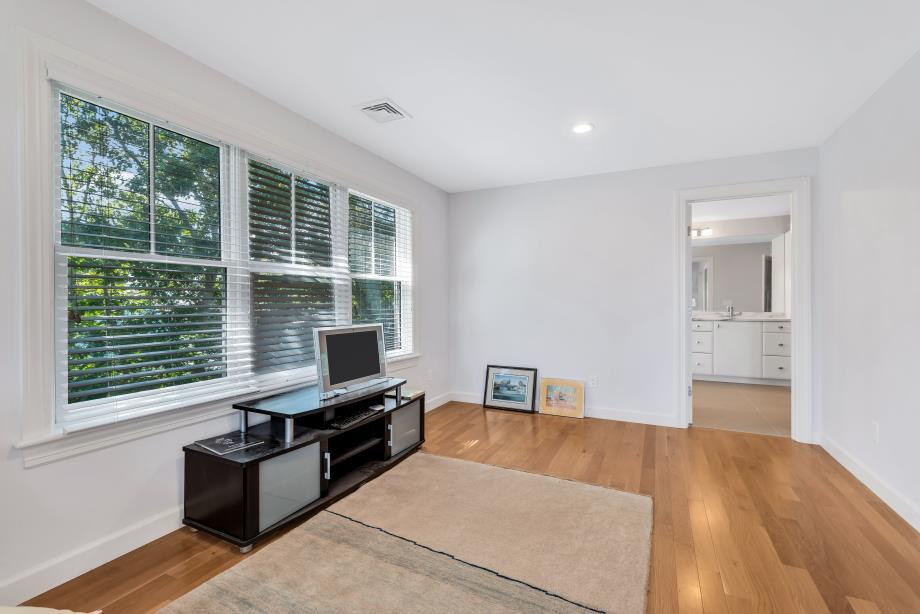 53 Triton Way Mashpee MA 02649