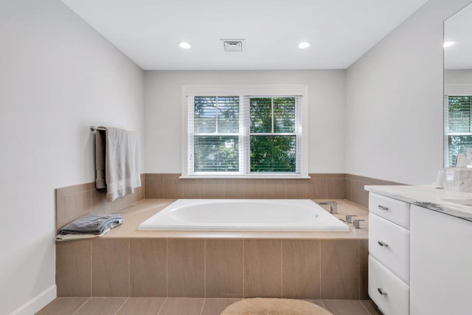 53 Triton Way Mashpee MA 02649