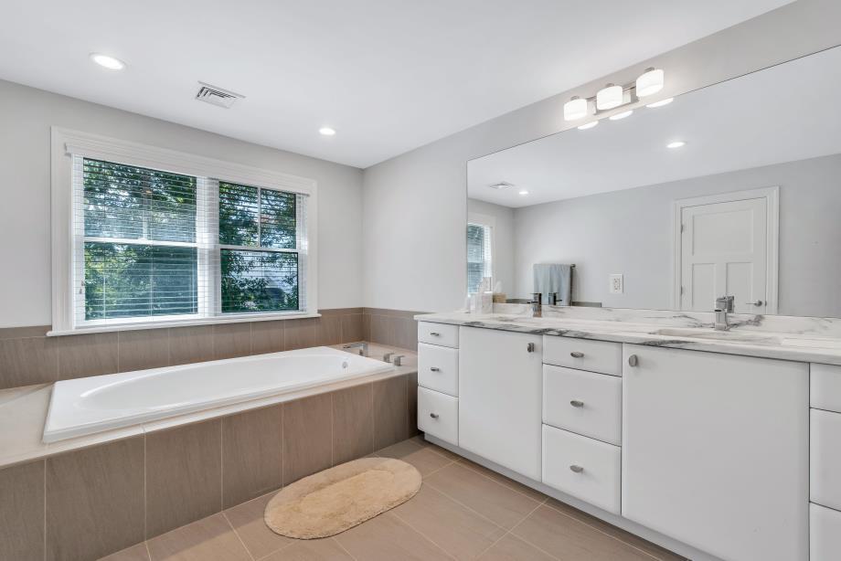 53 Triton Way Mashpee MA 02649