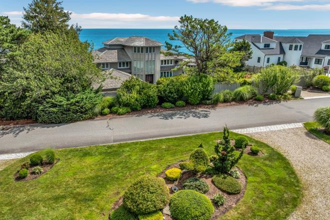 53 Triton Way Mashpee MA 02649