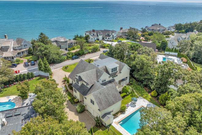 53 Triton Way Mashpee MA 02649