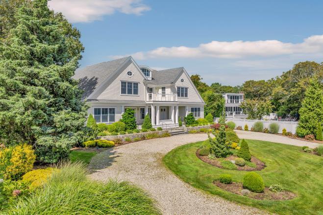 53 Triton Way Mashpee MA 02649