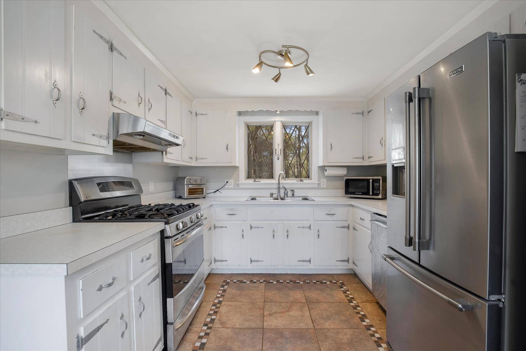 65 Phyllis Drive Yarmouth MA 02664