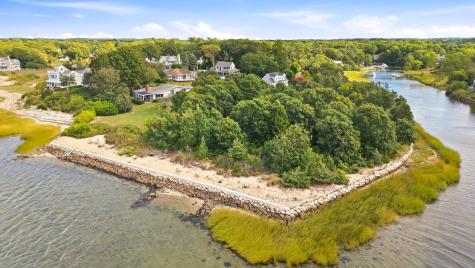 177 Bay Road North Falmouth MA 02556