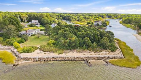 177 Bay Road North Falmouth MA 02556