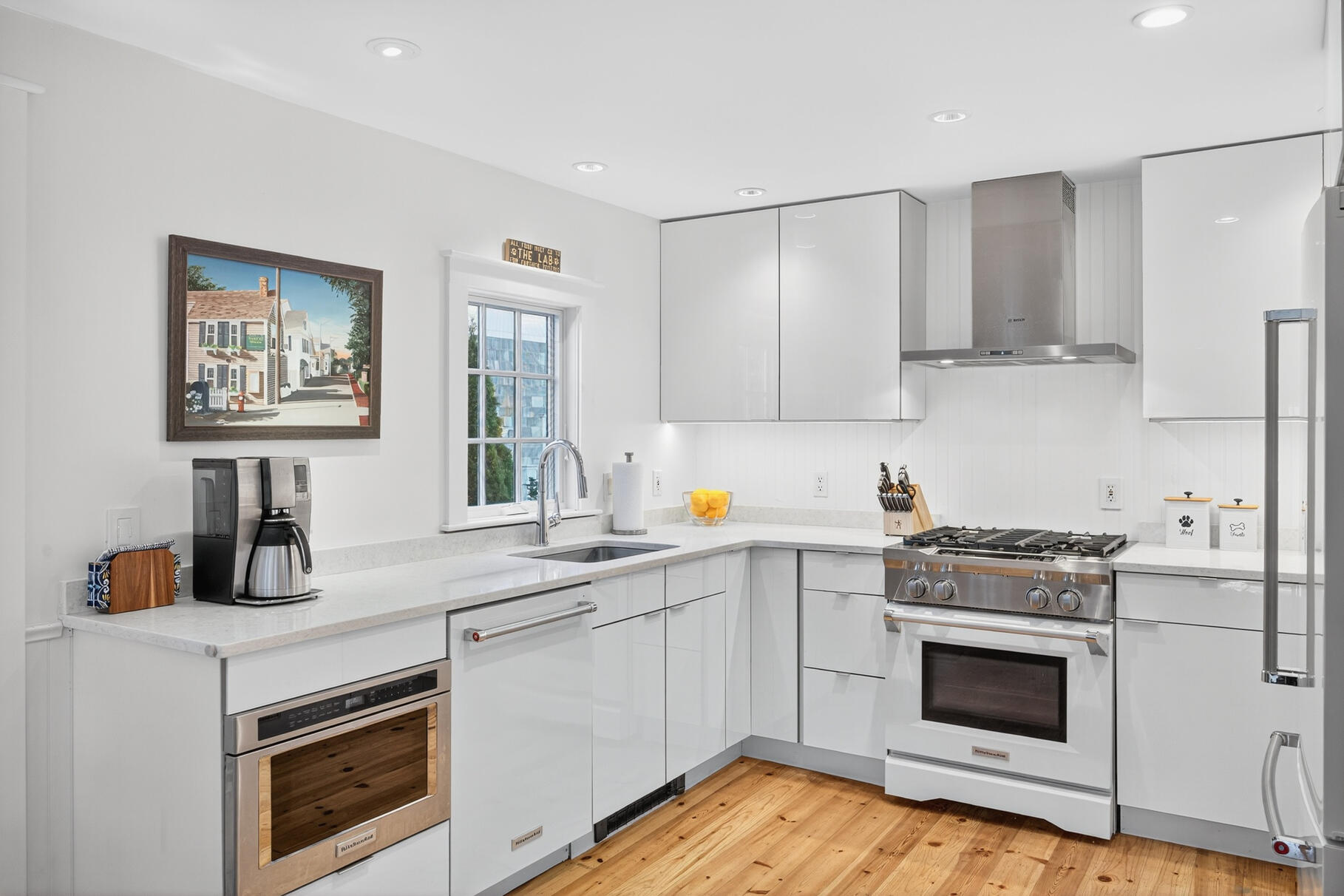 3 Atlantic Avenue Provincetown MA 02657