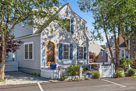 3 Atlantic Avenue Provincetown MA 02657