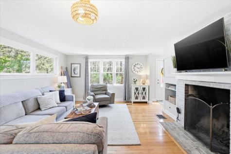 6 Stonefield Drive Sandwich MA 02537