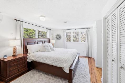 6 Stonefield Drive Sandwich MA 02537