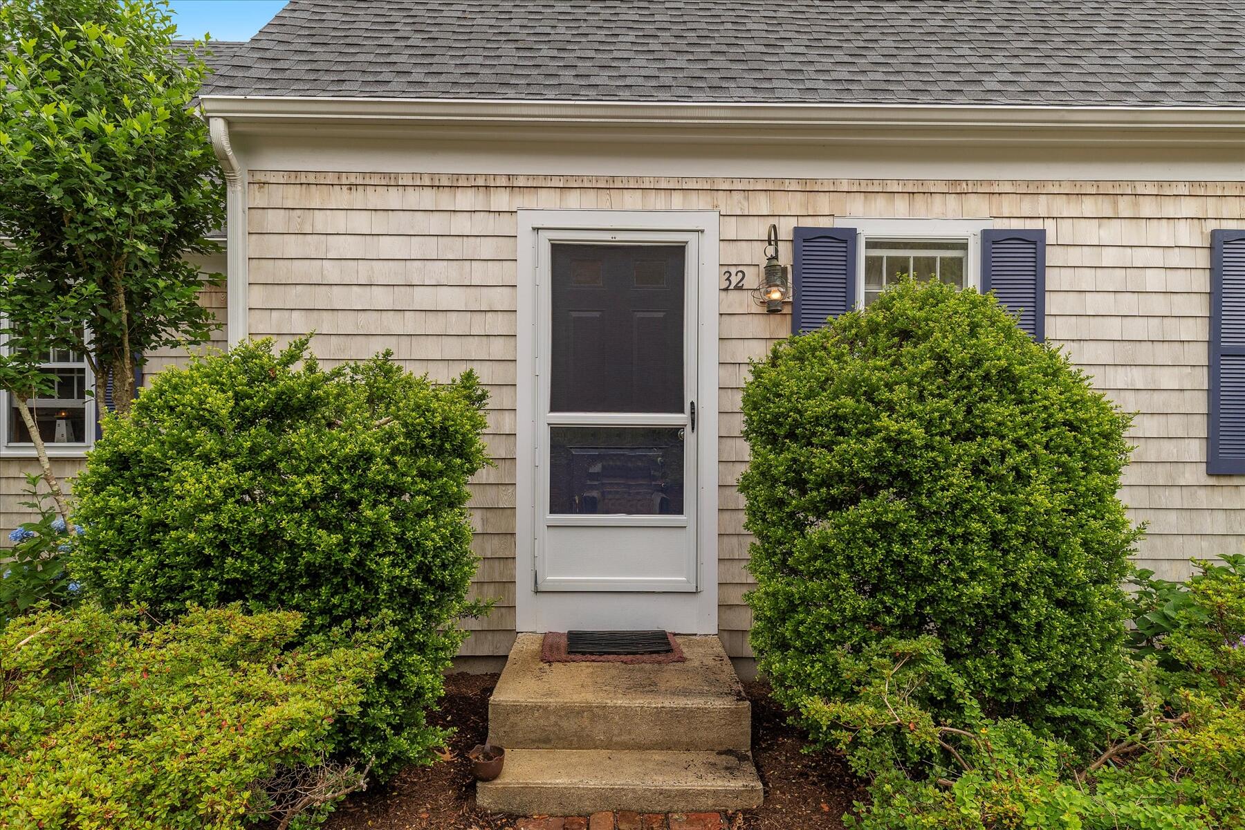 32 Purmackene Lane Harwich MA 02646