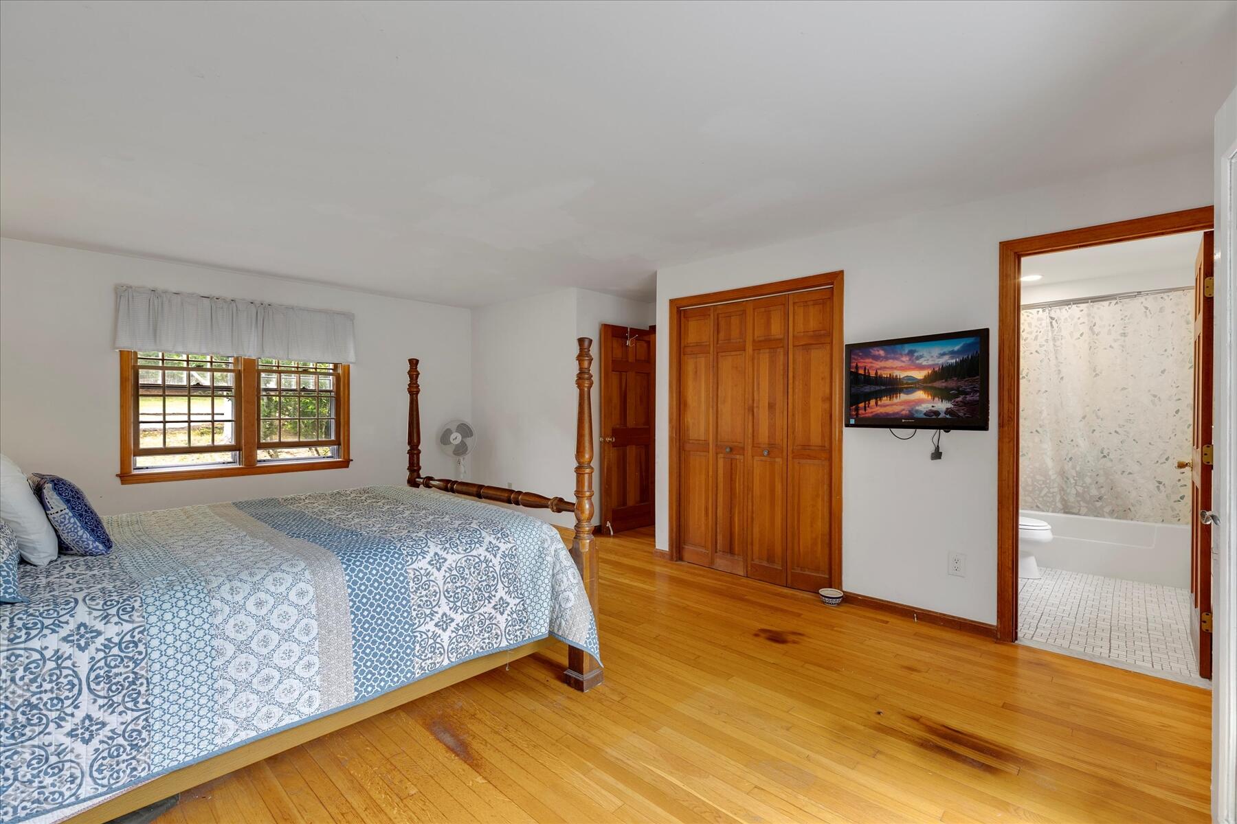 32 Purmackene Lane Harwich MA 02646