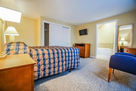 49 4 Seasons Drive Mashpee MA 02649