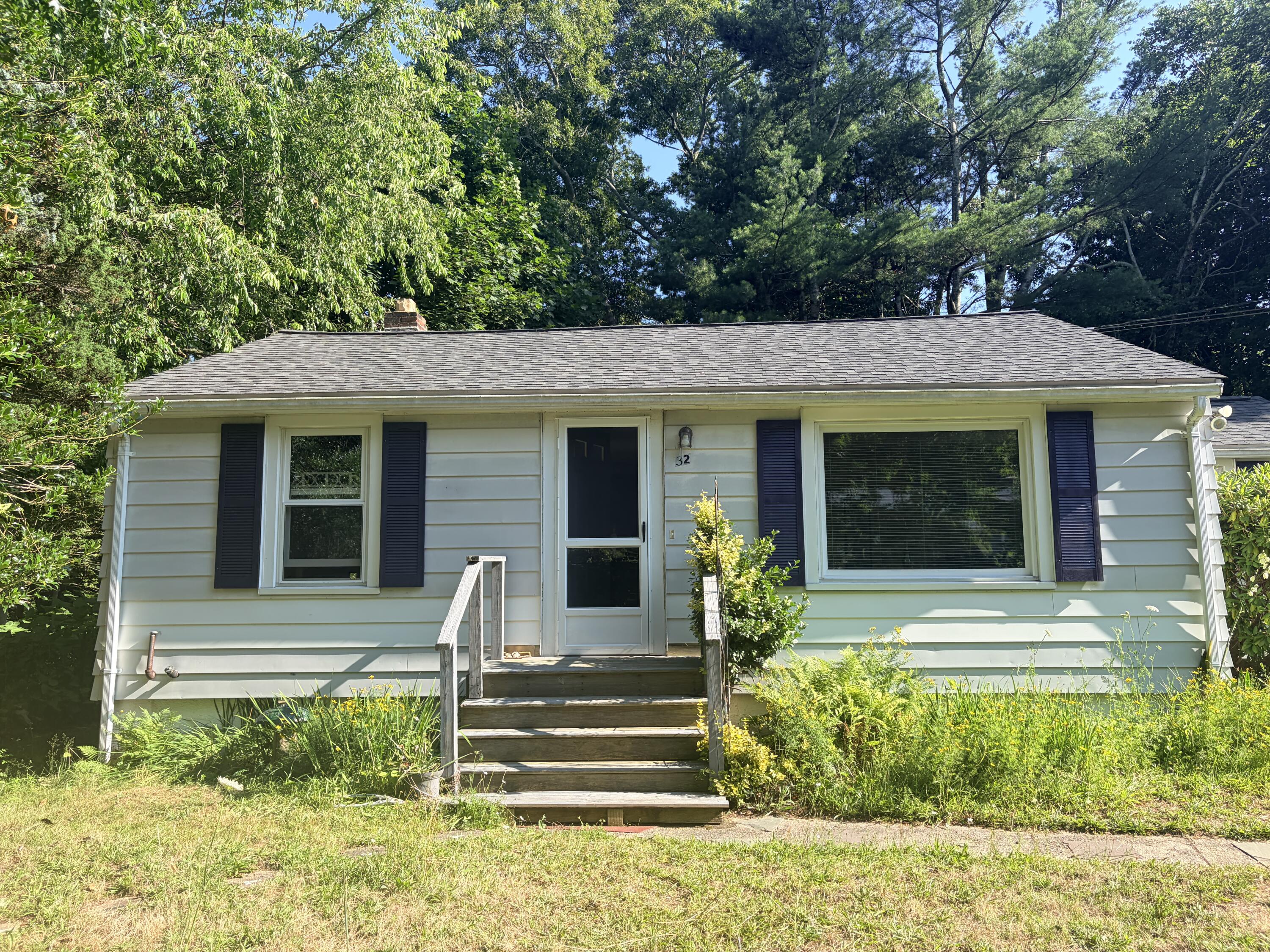 32 Paine Avenue Hyannis MA 02601