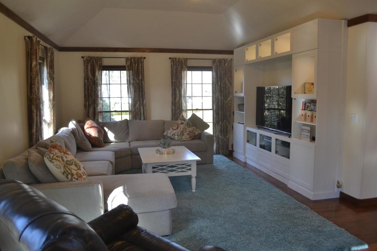 448 Marstons Lane Cummaquid MA 02637