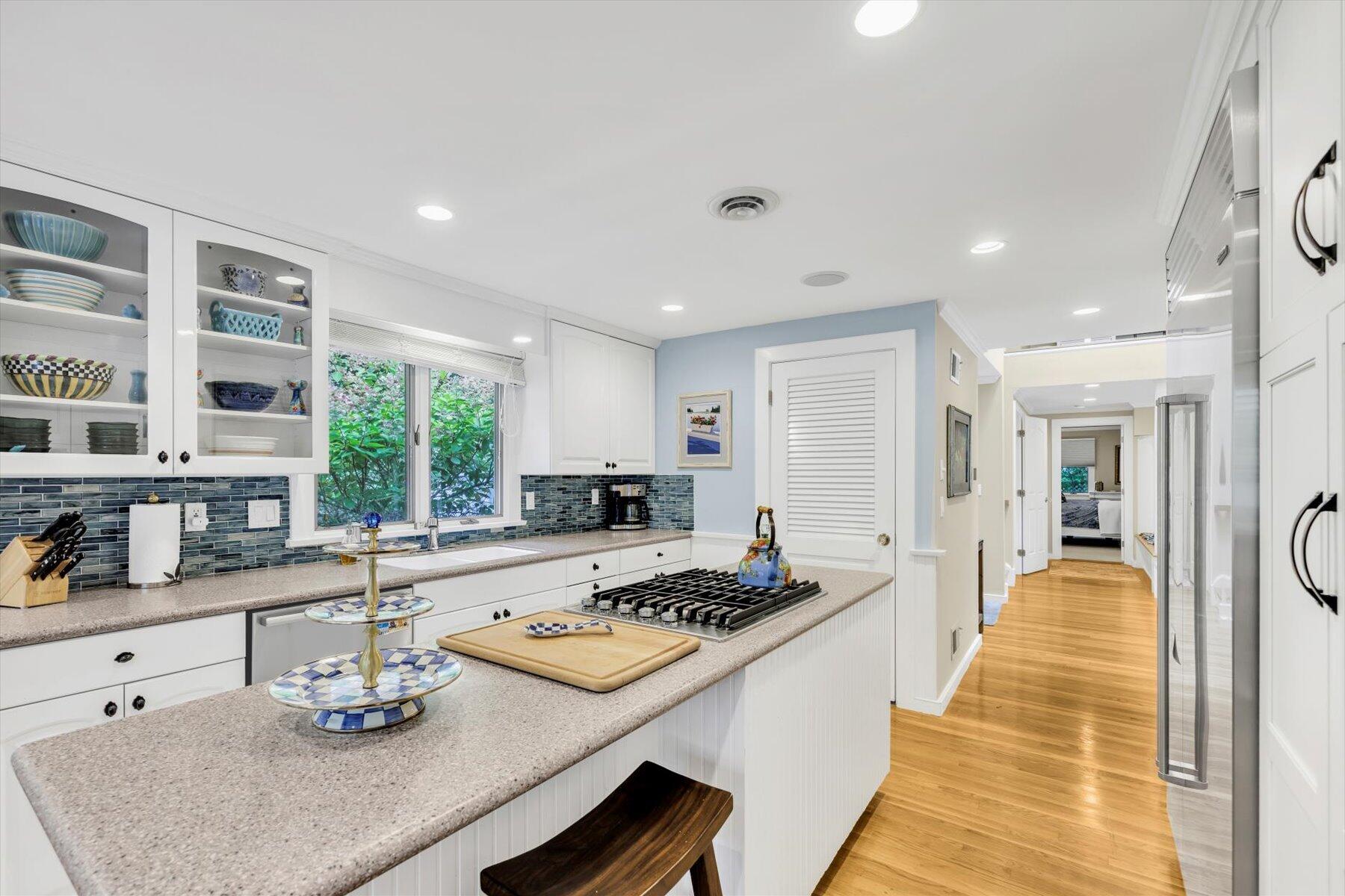 12 Mizzenmast Mashpee MA 02649