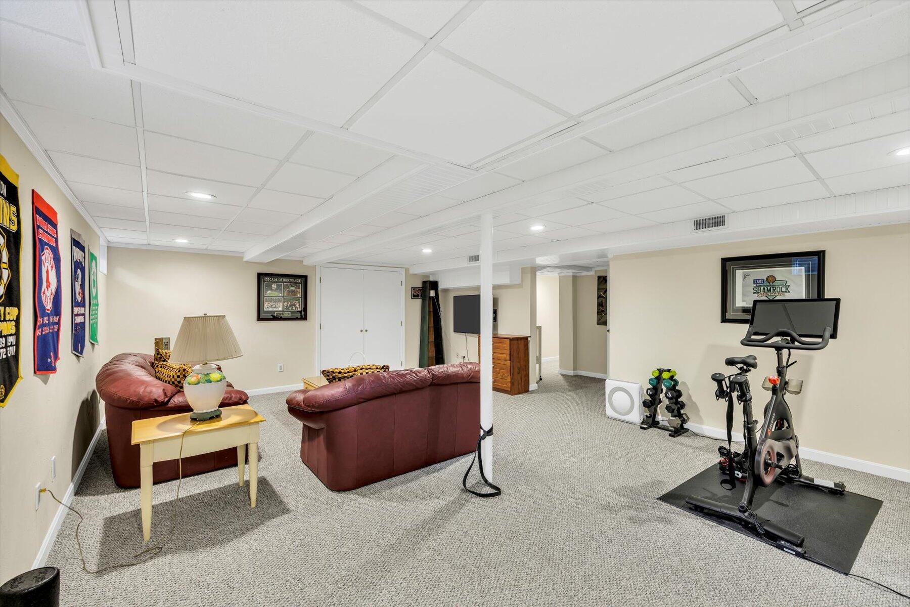 12 Mizzenmast Mashpee MA 02649