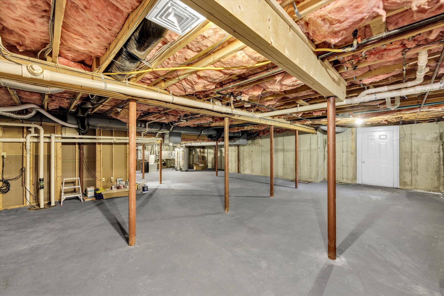 12 Mizzenmast Mashpee MA 02649