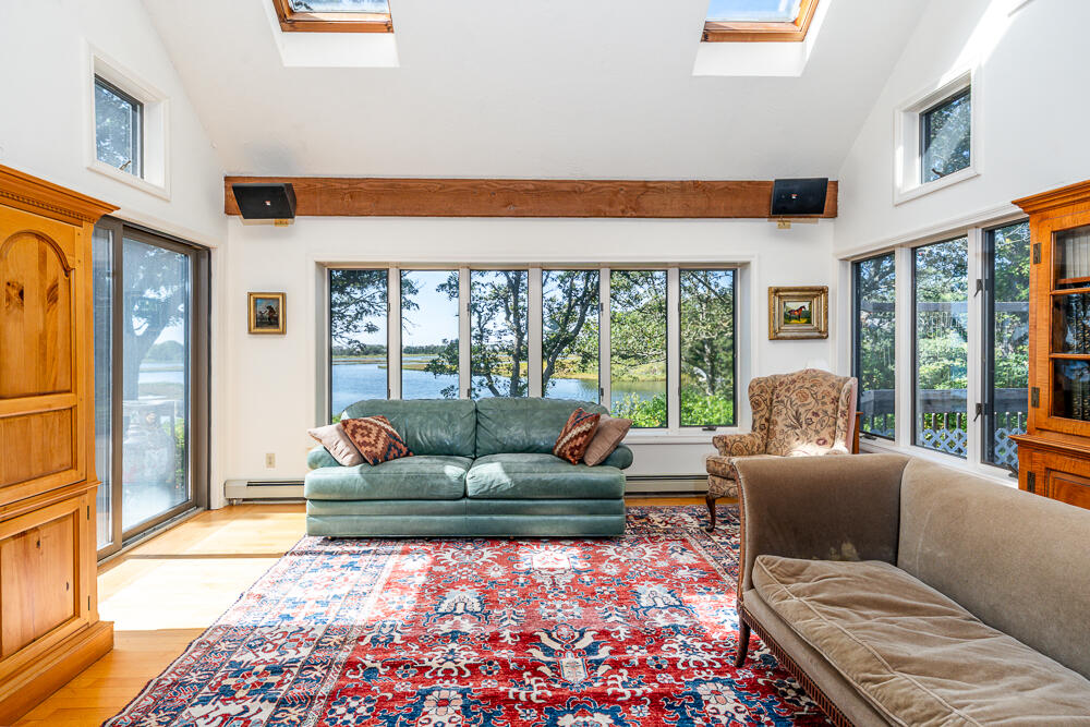 498 Elliott Road Centerville MA 02632