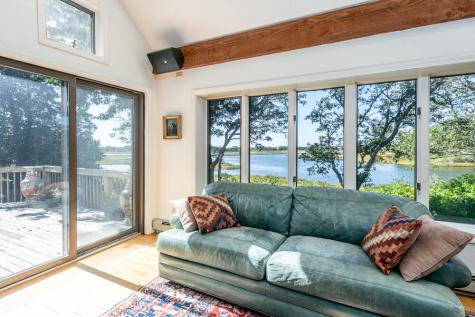 498 Elliott Road Barnstable MA 02632