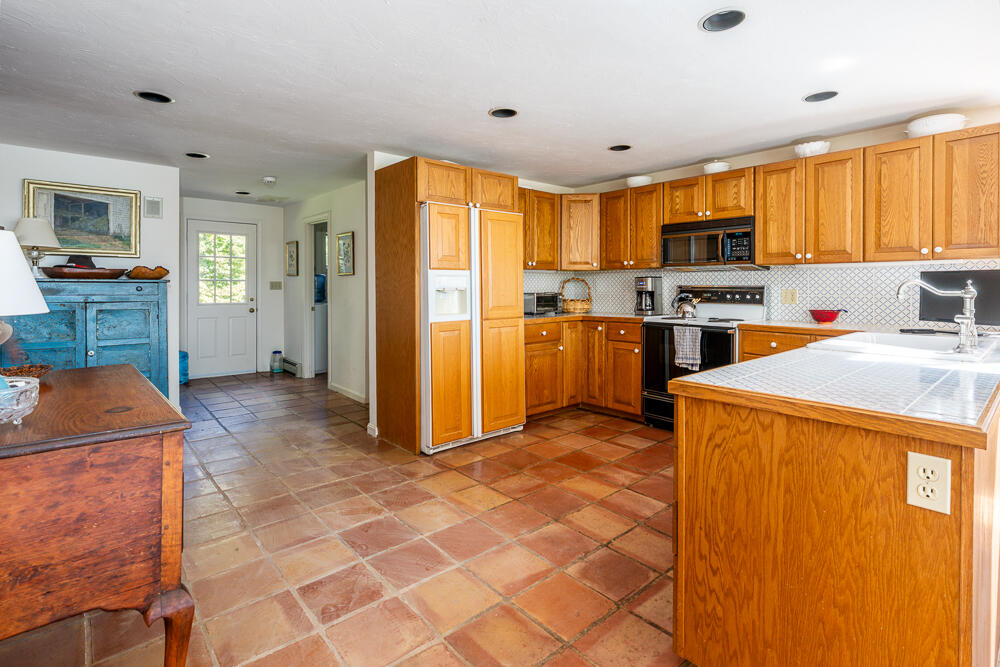 498 Elliott Road Centerville MA 02632