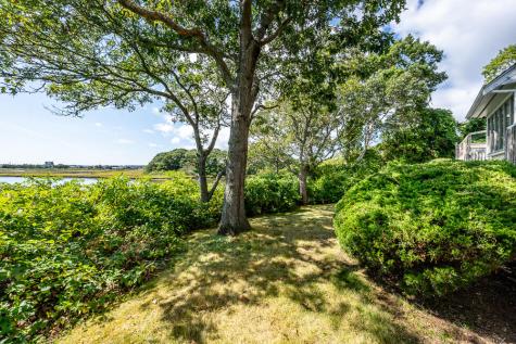 498 Elliott Road Barnstable MA 02632