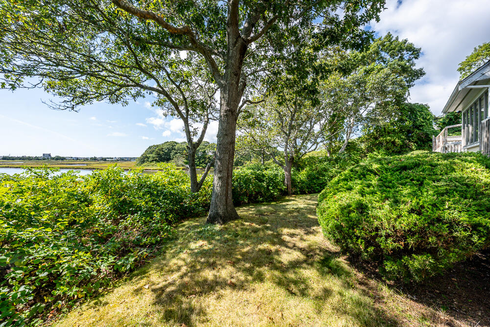 498 Elliott Road Centerville MA 02632