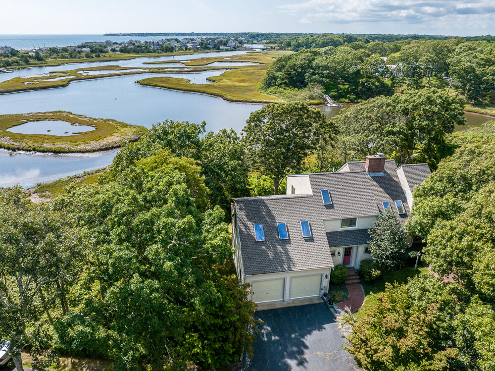 498 Elliott Road Centerville MA 02632