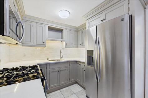 16 Liberty Lane West Yarmouth MA 02673