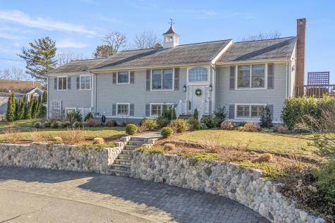 9 Fabyan Way Bourne MA 02532