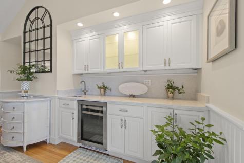9 Fabyan Way Bourne MA 02532