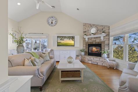 9 Fabyan Way Bourne MA 02532
