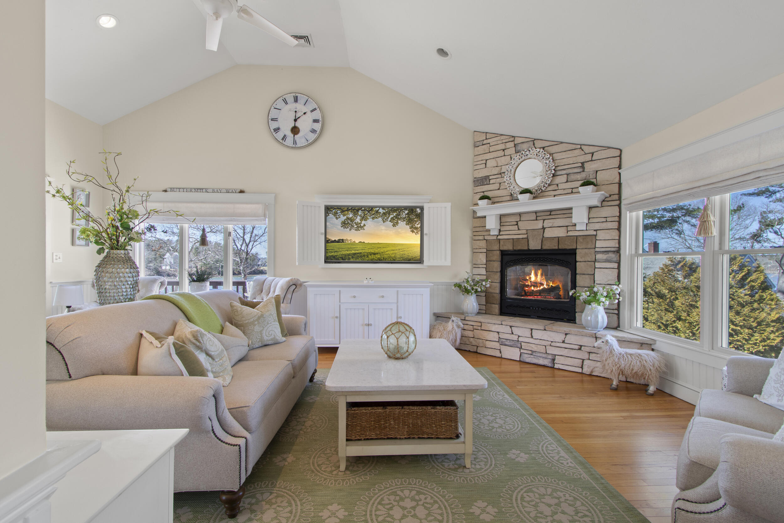 9 Fabyan Way Bourne MA 02532