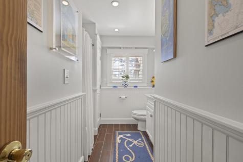9 Fabyan Way Bourne MA 02532