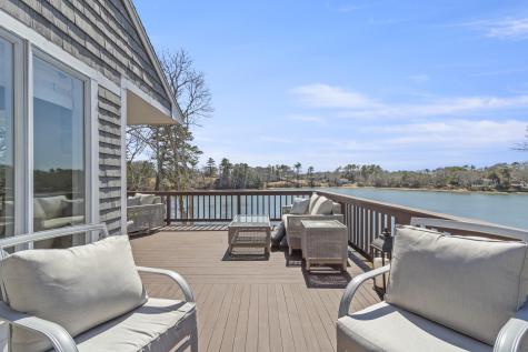 9 Fabyan Way Bourne MA 02532