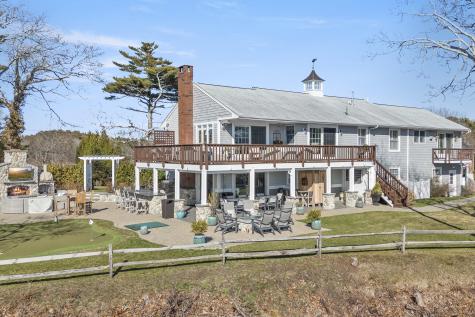 9 Fabyan Way Bourne MA 02532