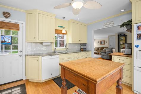 24 Acorn Drive Barnstable MA 02668