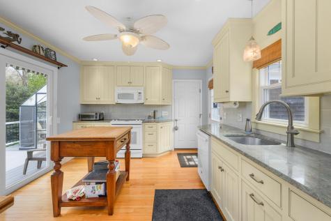 24 Acorn Drive Barnstable MA 02668
