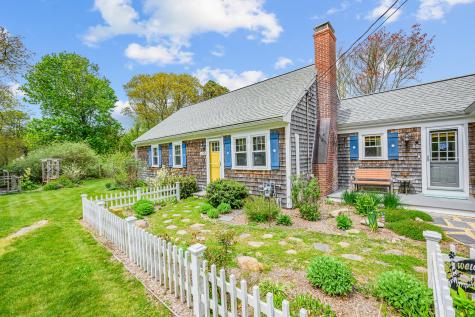 24 Acorn Drive Barnstable MA 02668