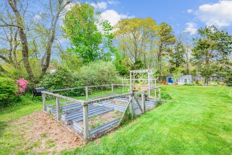 24 Acorn Drive Barnstable MA 02668