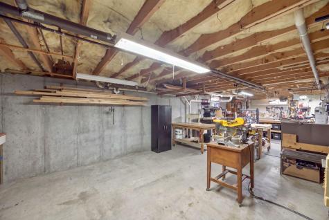 60 Sarah Maker Lane Brewster MA 02631