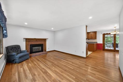 60 Sarah Maker Lane Brewster MA 02631