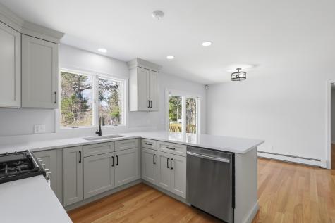 49 Onset Avenue Wareham MA 02532