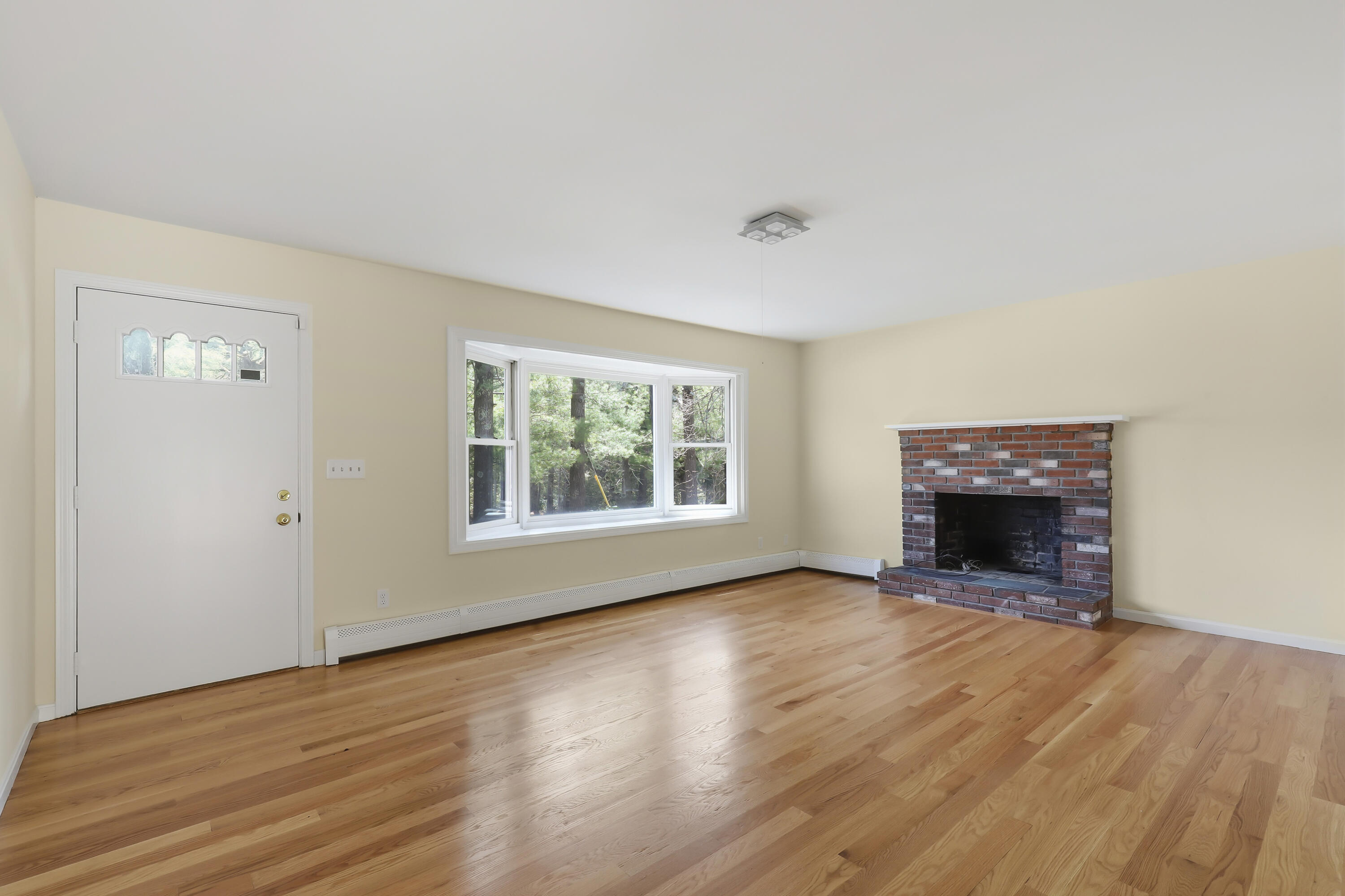 49 Onset Avenue Wareham MA 02532