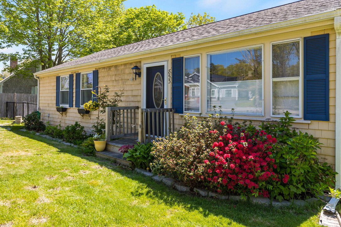 853 Sandwich Road Falmouth MA 02536